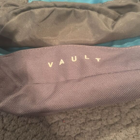 The North Face Vault Backpack Blue & Grey - Picture 3 of 6